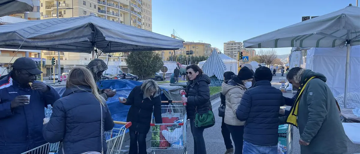 Fiera di San Giuseppe, arrivano caffè caldo e cornetti donati dai volontari della Fondazione Lilli