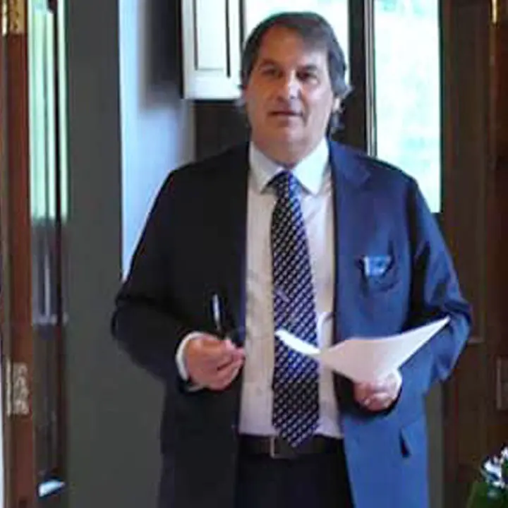 Consorzio Valle Crati, il sindaco di Carolei scrive a Roberto Occhiuto: «Ho sei domande da farti»