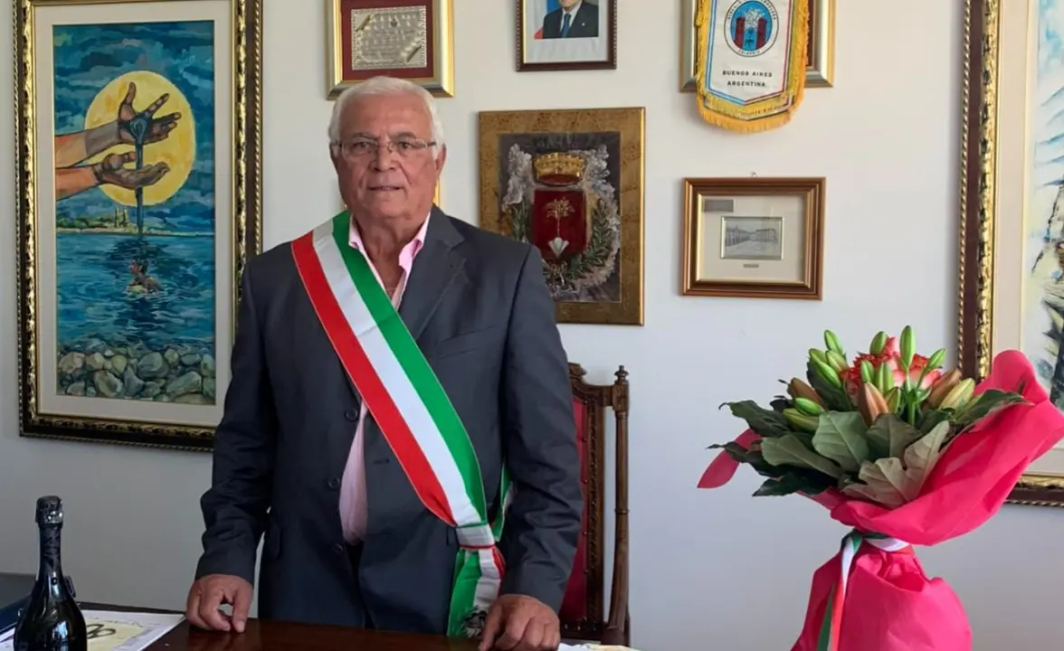 Amendolara in lutto. Scompare dopo una lunga malattia il sindaco Pasquale Aprile