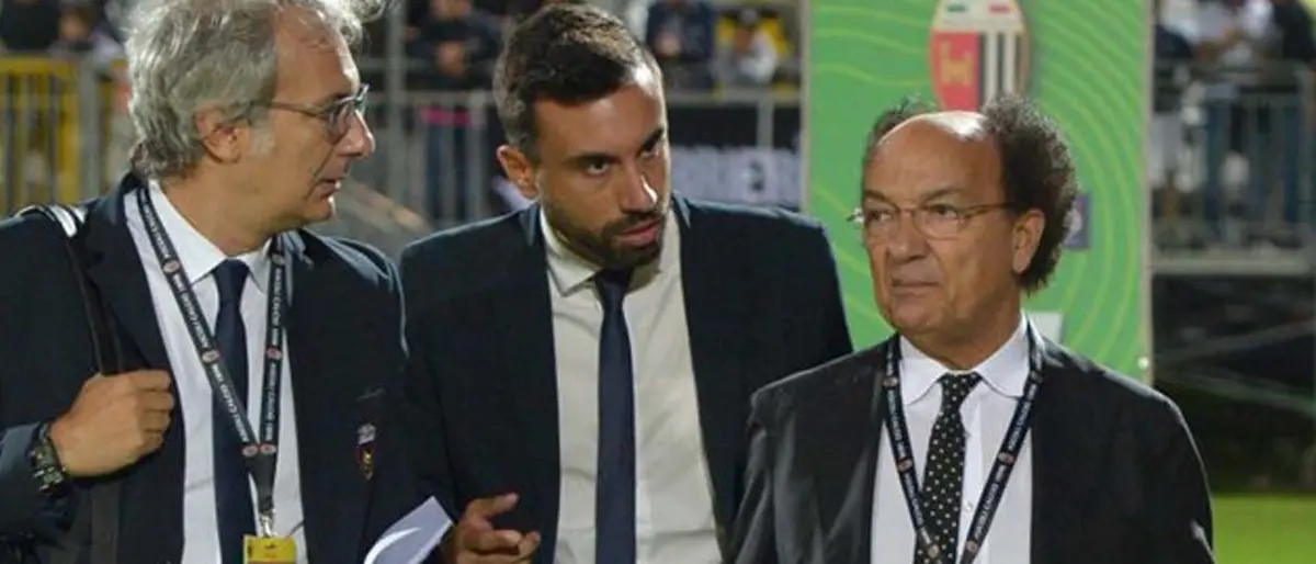 Cosenza, Marulla si schiera: «La società ha teso la mano ai tifosi. Tornate allo stadio»