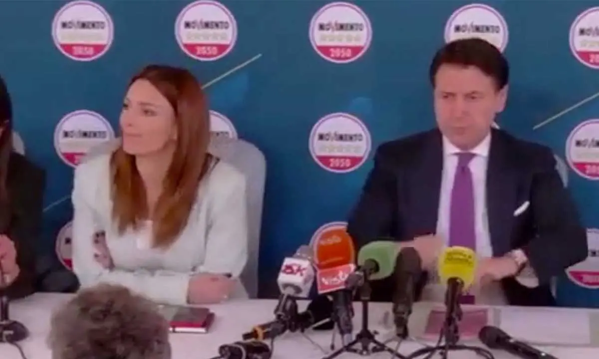 Conte e Baldino (M5S): «Il Governo trama per dare il posto di Orrico a Gentile»