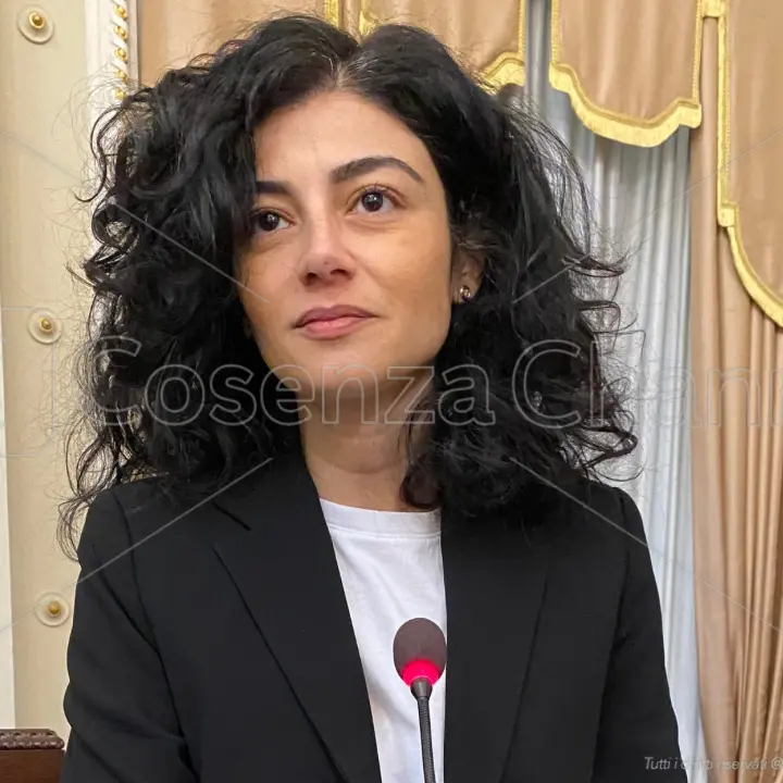 Incarnato, appello agli studenti fuori sede: «Tornate a casa a votare»