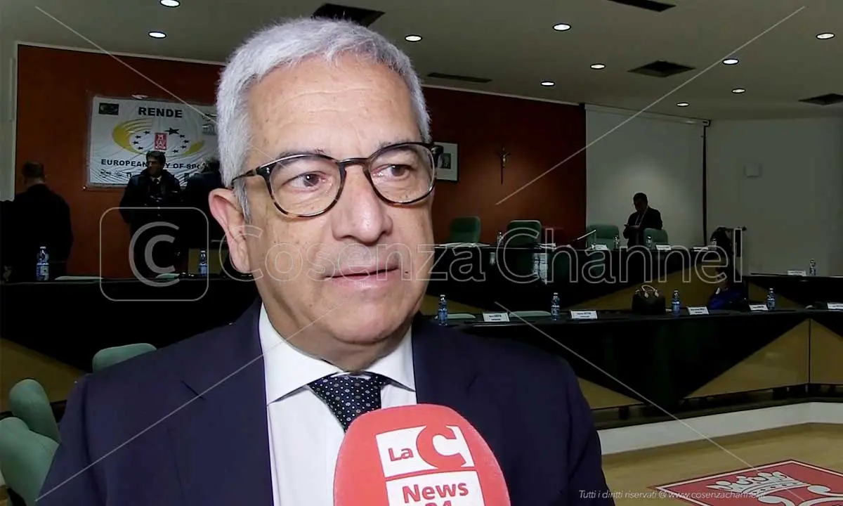 Marcello Manna non si abbatte: «Ingiustizia è fatta, ma non mi dimetto»