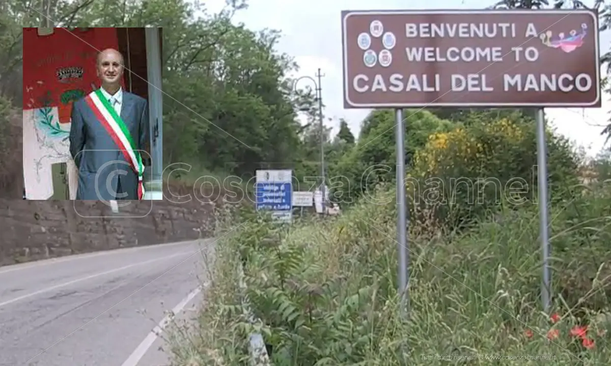 Casali del Manco, ufficiale il ticket Morrone-Oliverio. «Scriveremo insieme una nuova pagina politica»