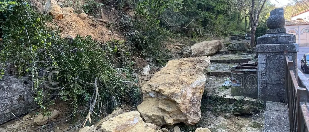 Frana dei \"Tredici Canali”. il sindaco di Cosenza emette una nuova ordinanza