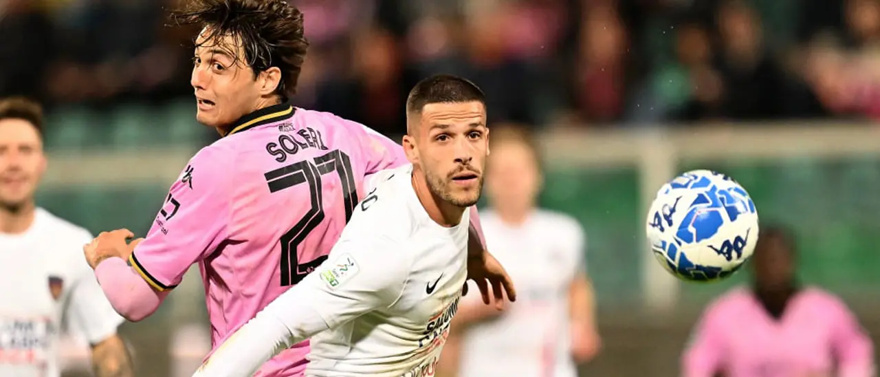 Cosenza, in difesa guida Meroni: metamorfosi di un leader