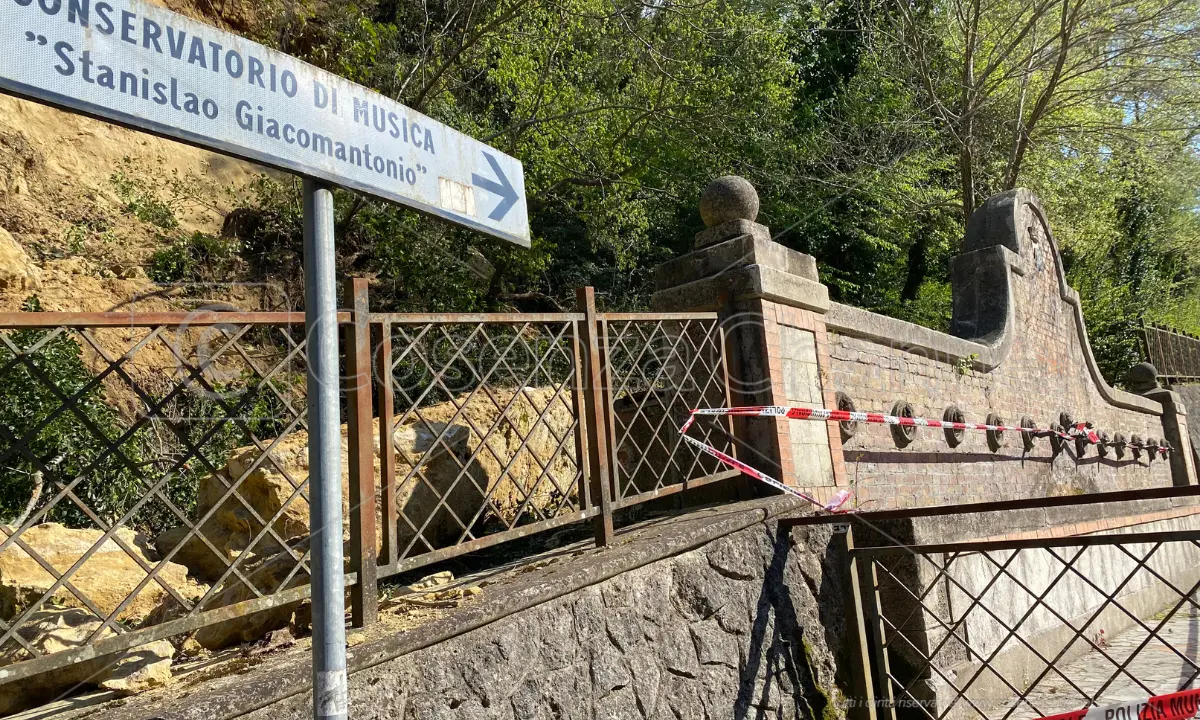 Frana alla \"Fontana dei 13 canali\", Caruso: «A Cosenza serve il supporto della Regione»