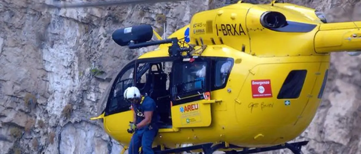 Scialpinista travolto da una valanga sotto Cima Loschiesoi