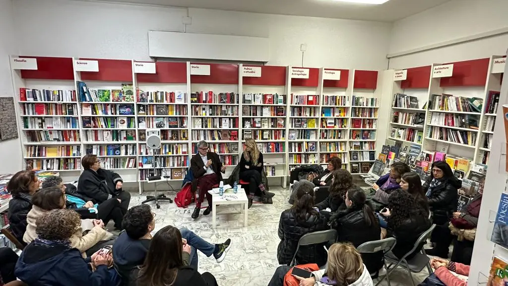 Premio Sila, Elena Stancanelli racconta il \"suo\" Raul Gardini: l'uomo dai mille volti