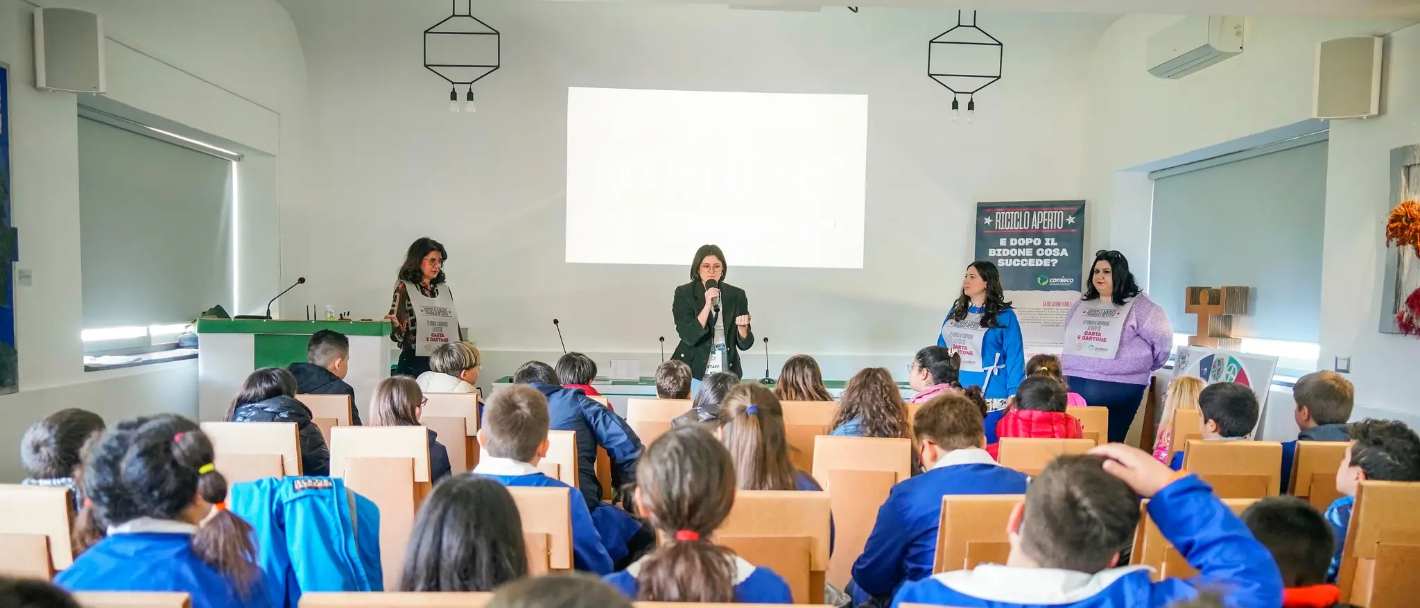 Corigliano Rossano, studenti alla scoperta dei meccanismi del ciclo dei rifiuti