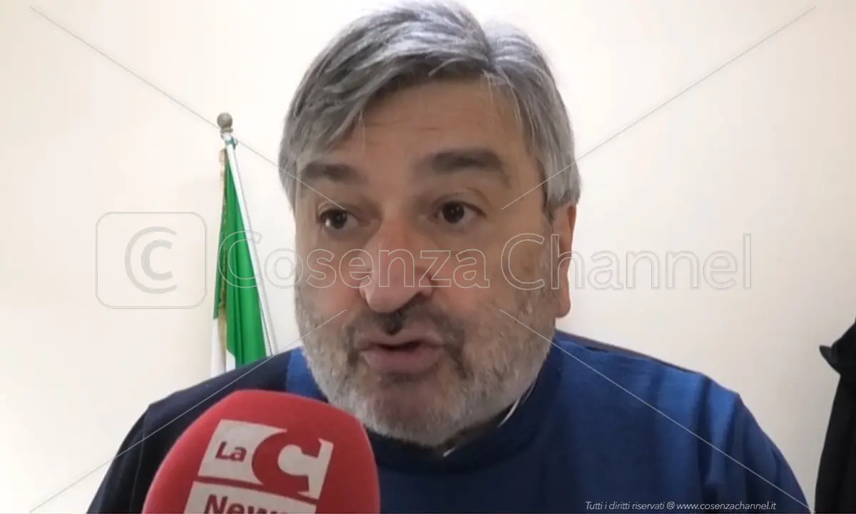 Amantea, pesante attacco della Cgil al sindaco: «Escalation di allergia al dissenso»