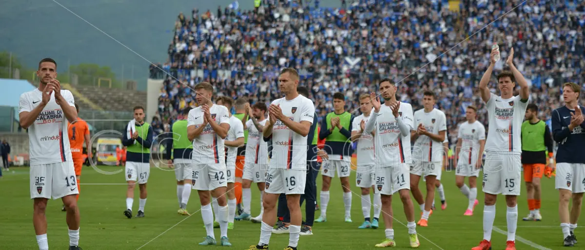 Vivo, morto o (preferibilmente) X