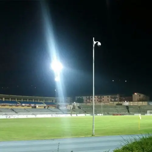 Cosenza, c'è da mettere mano al San Vito. Gli ispettori stilano la lista dei lavori