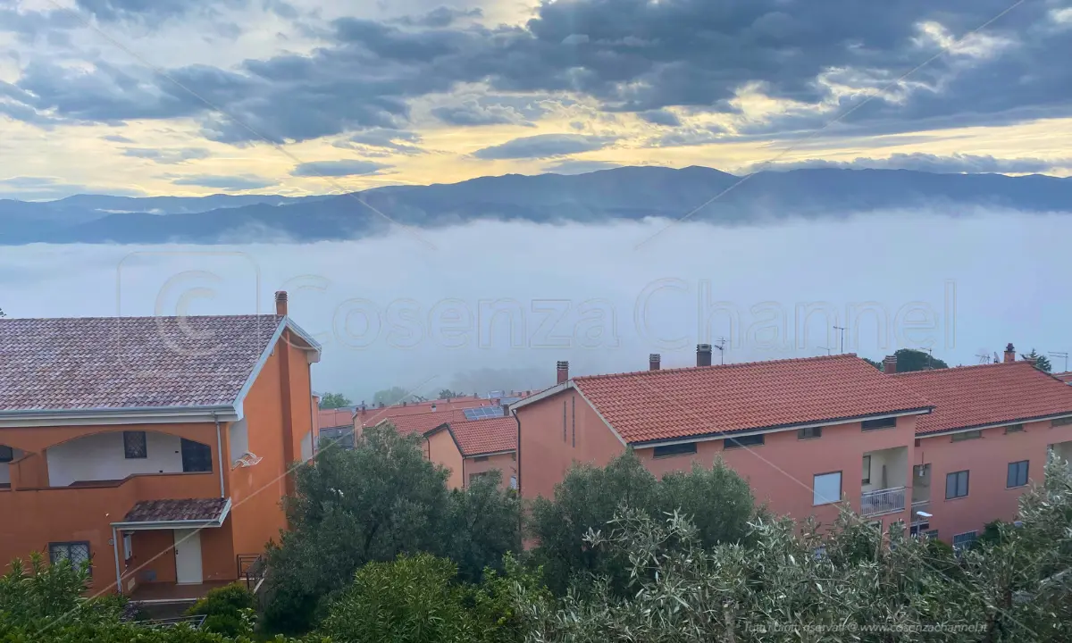 Meteo in Calabria, è maggio ma sembra febbraio. Diramata anche l'allerta gialla