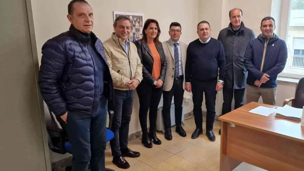 Nuovo ospedale Cosenza, la minoranza: «Il nervosismo di Caruso nasconde il fallimento del centrosinistra»