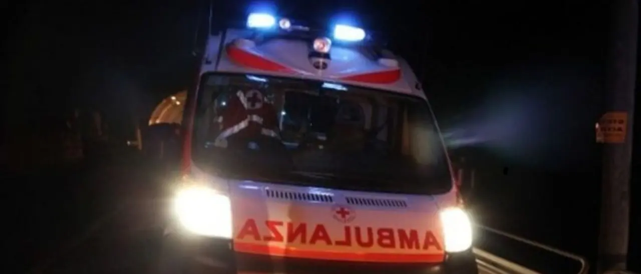 Frascineto, tragedia in un cantiere. Operaio schiacciato da una lastra di cemento