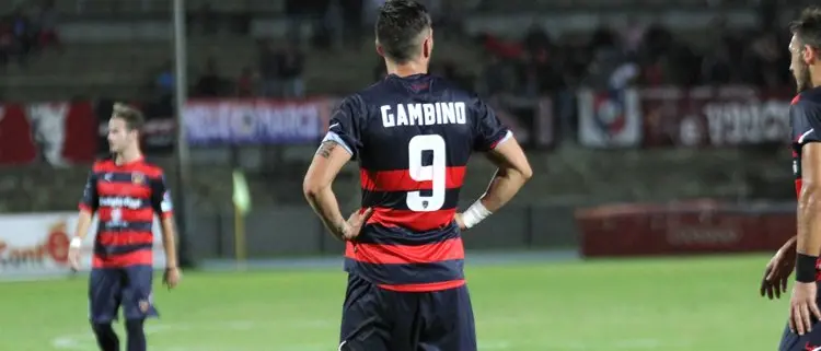 Gambino, bomber baciato dal cielo: \"#la9diGigi mi dà una forza speciale\"