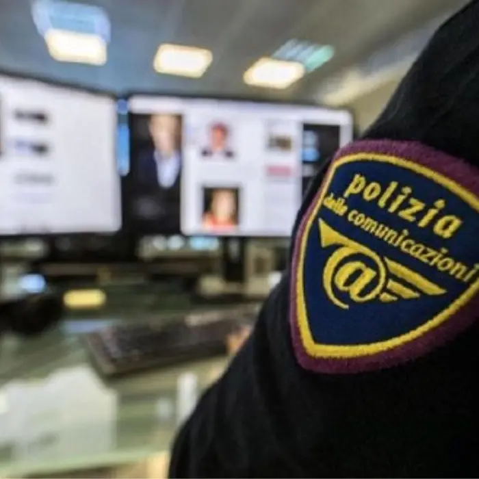 Percepiva il Reddito di Cittadinanza ma guadagnava dai siti porno: indagata 40enne