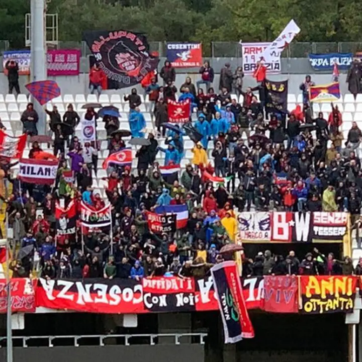 Palermo-Cosenza: il dato definitivo dei tifosi rossoblù al Barbera
