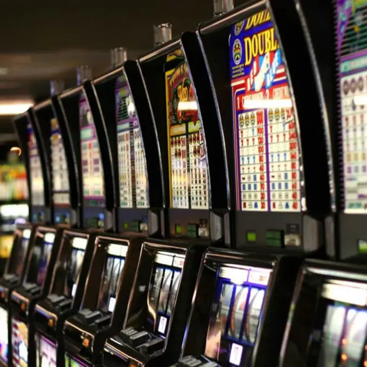 Castrovillari, evasione fiscale milionaria nel settore del gioco d'azzardo