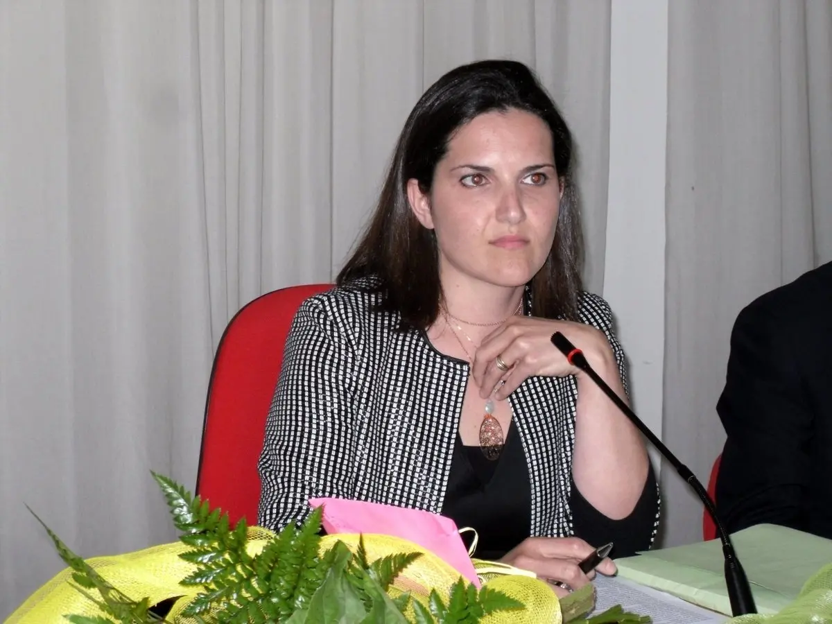 Amantea, sindaco nei guai: sospettato di voto di scambio
