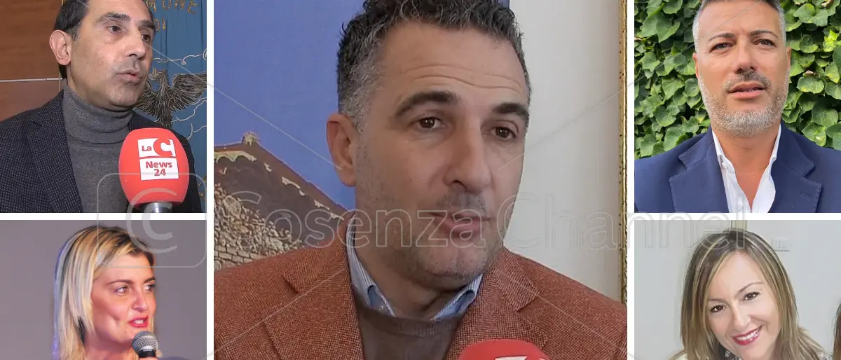 Castrolibero la giunta di Orlandino Greco: Serra vicesindaco, Perrotti, Ricchio e Giovanni Greco