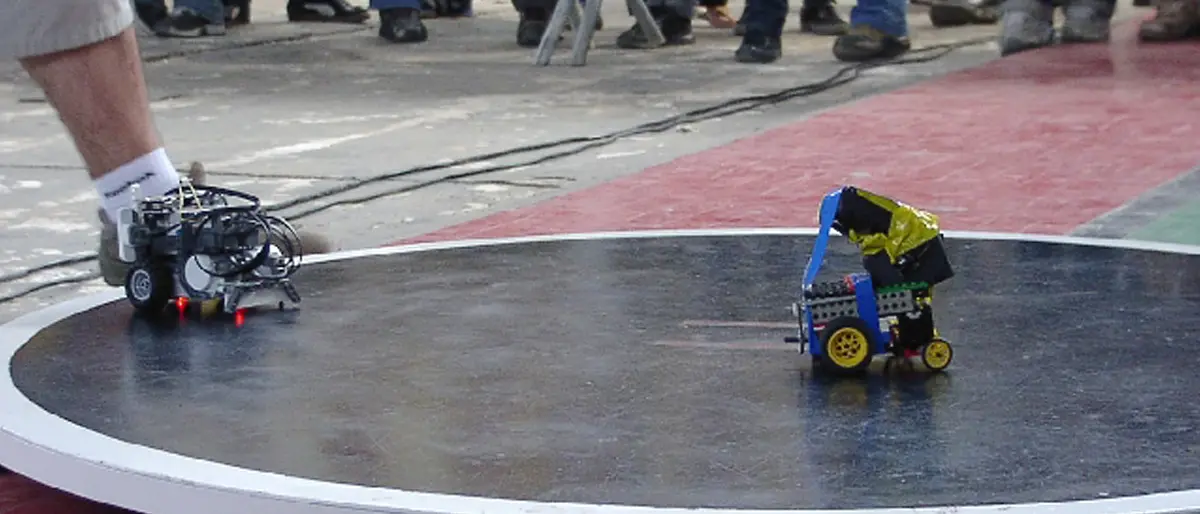 RobotSumo, il 30 maggio all'Unical la competizione tra robot autonomi