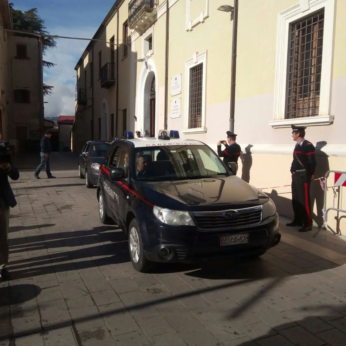 Spaccio di droga a Castrovillari, inchiesta nata da alcuni danneggiamenti [FOTO]