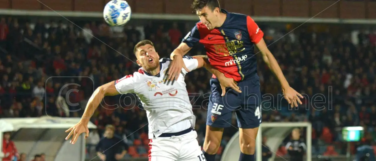 Cosenza-Brescia, oggi la comunicazione per l'orario del playout di andata