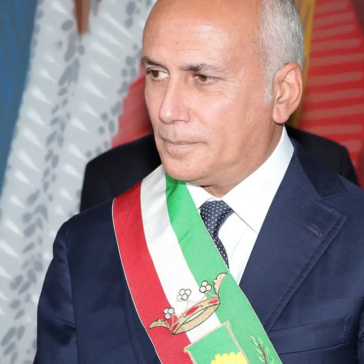Cosenza, solidarietà del sindaco Franz Caruso a Iannucci per l’aggressione subìta