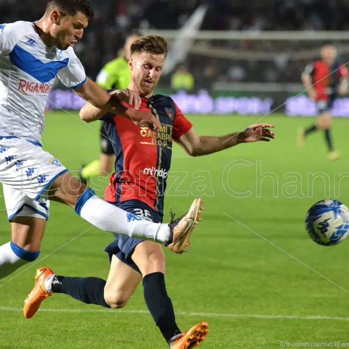 Calciomercato Cosenza, D’Urso d'accordo con la Triestina. Quanto incassano i Lupi