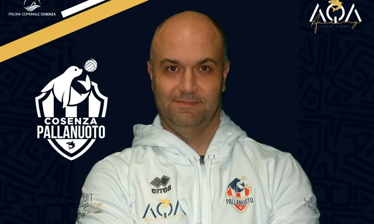Cosenza pallanuoto, iniziano i playoff per la serie A femminile: sfida con il Napoli Lions