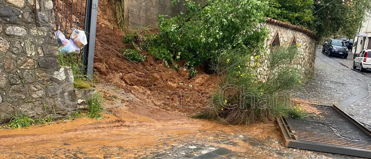 Donnici frana e Palazzo dei Bruzi non riesce a spendere i 12 milioni che ha in cassa