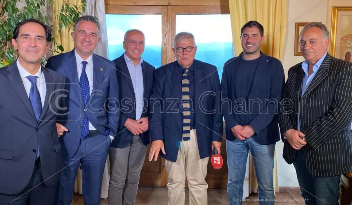 Cosenza-Rende-Castrolibero, sindaci in coro: «Sarà scontro con Roberto Occhiuto»