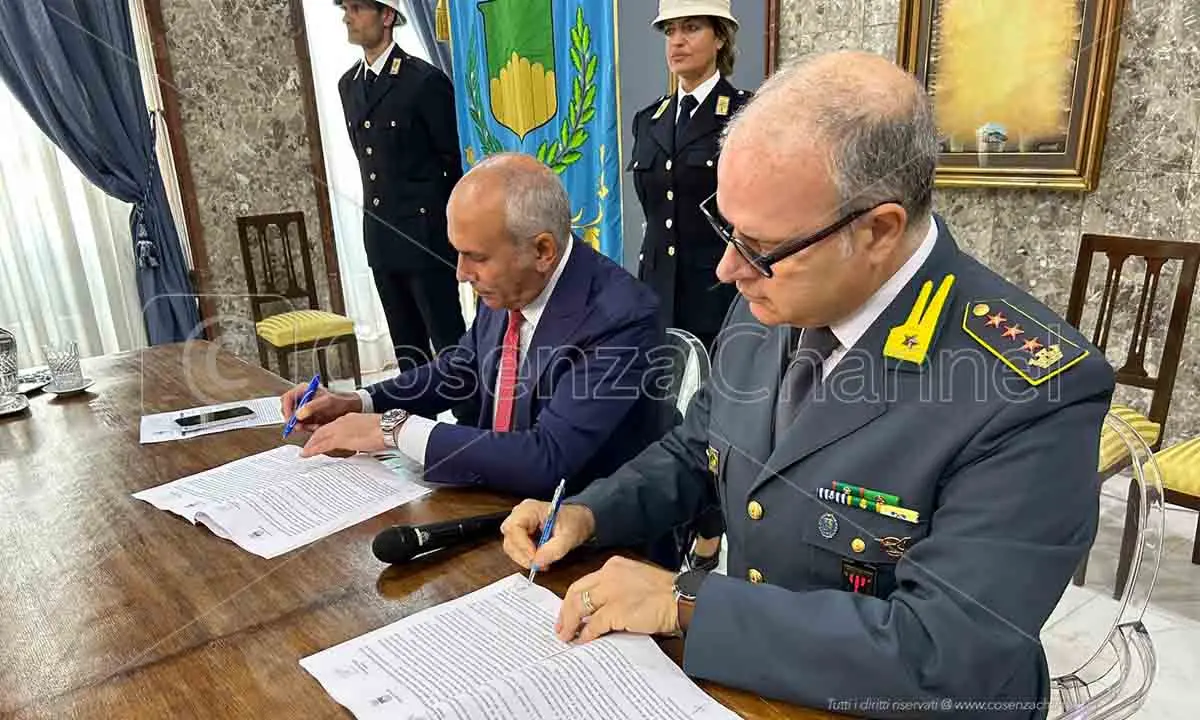 Pnrr, firmato un protocollo anti-frodi tra Comune di Cosenza e Guardia di Finanza