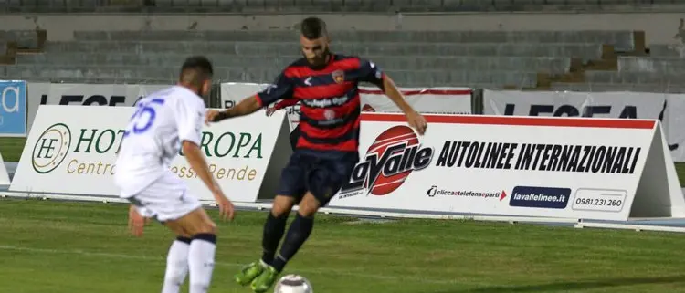 Pinna: «Col Matera il Cosenza ha un conto aperto. Alimentiamo il sogno»