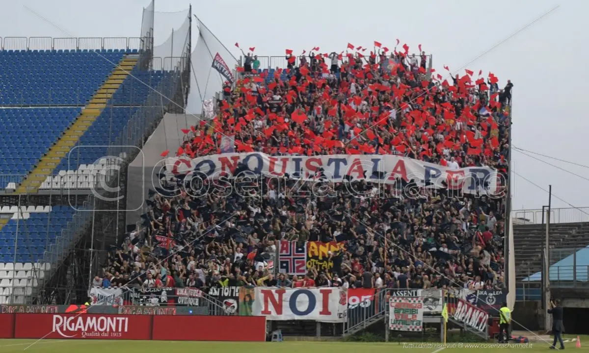 Cosenza, ecco la nuova Serie B 2024-'25. L'ex Finotto porta la Carrarese tra i cadetti