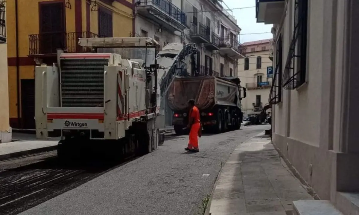San Lucido, lavori pubblici anche nelle zone periferiche: l'annuncio di De Tommaso, Presta e Lia