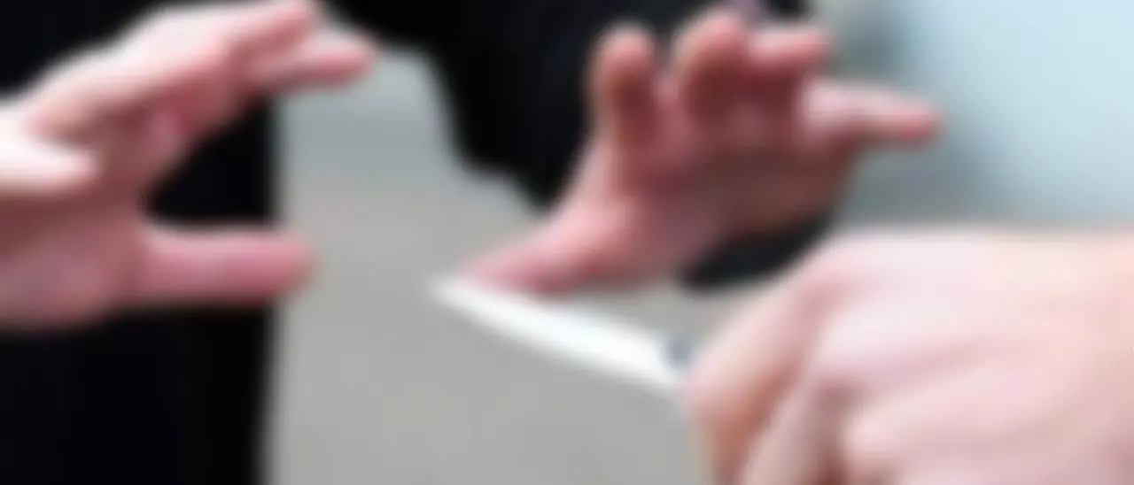 Due rapine a Cosenza e Rende in pochi minuti: ecco i negozi colpiti