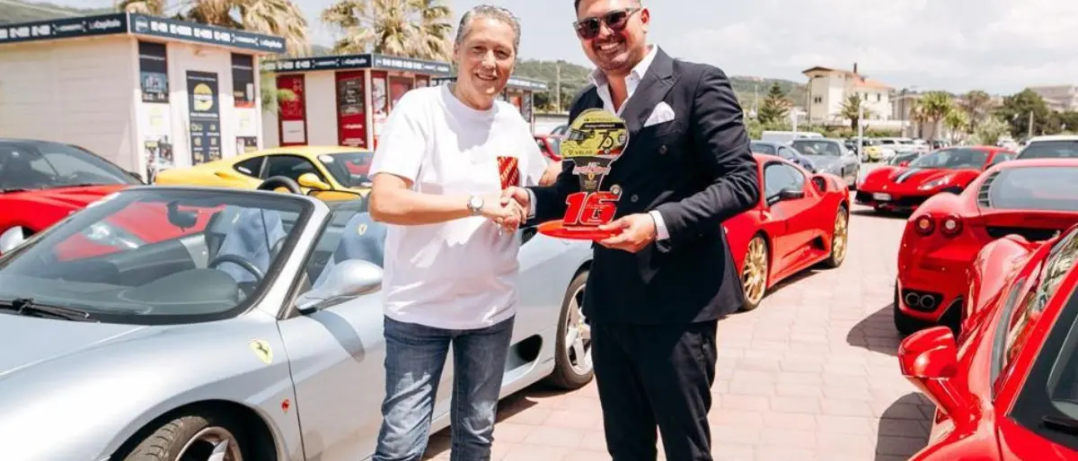 Falerna, il Riva Restaurant premiato dalla Scuderia Ferrari Club di Catanzaro | FOTO