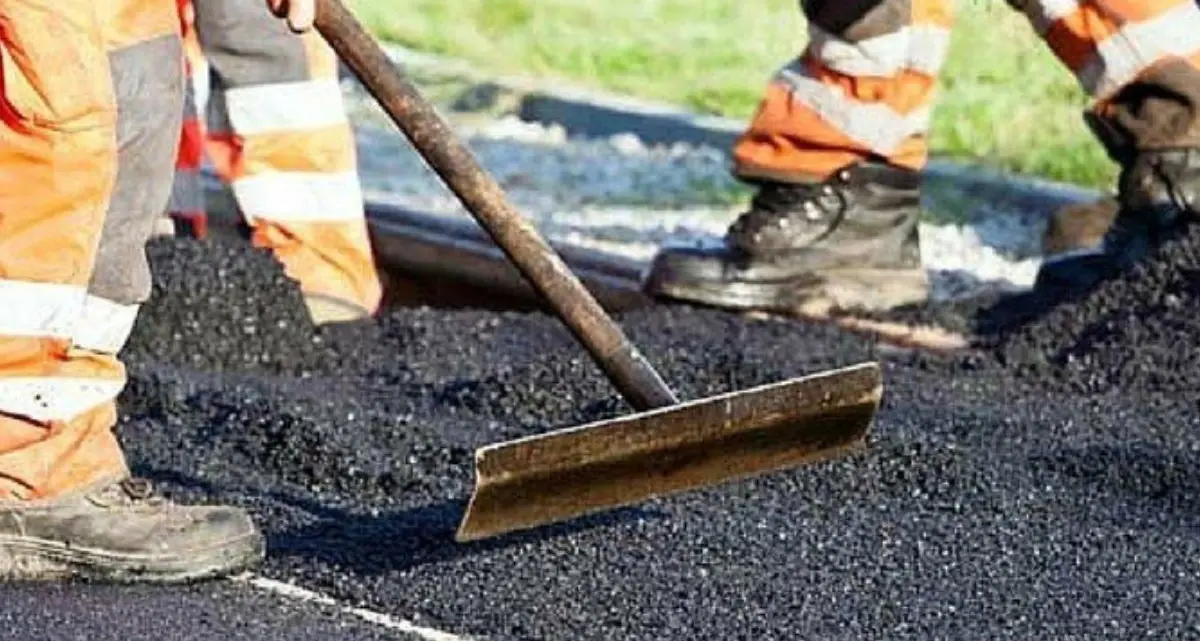 Rende, al via i lavori di bitumazione nella zona industriale
