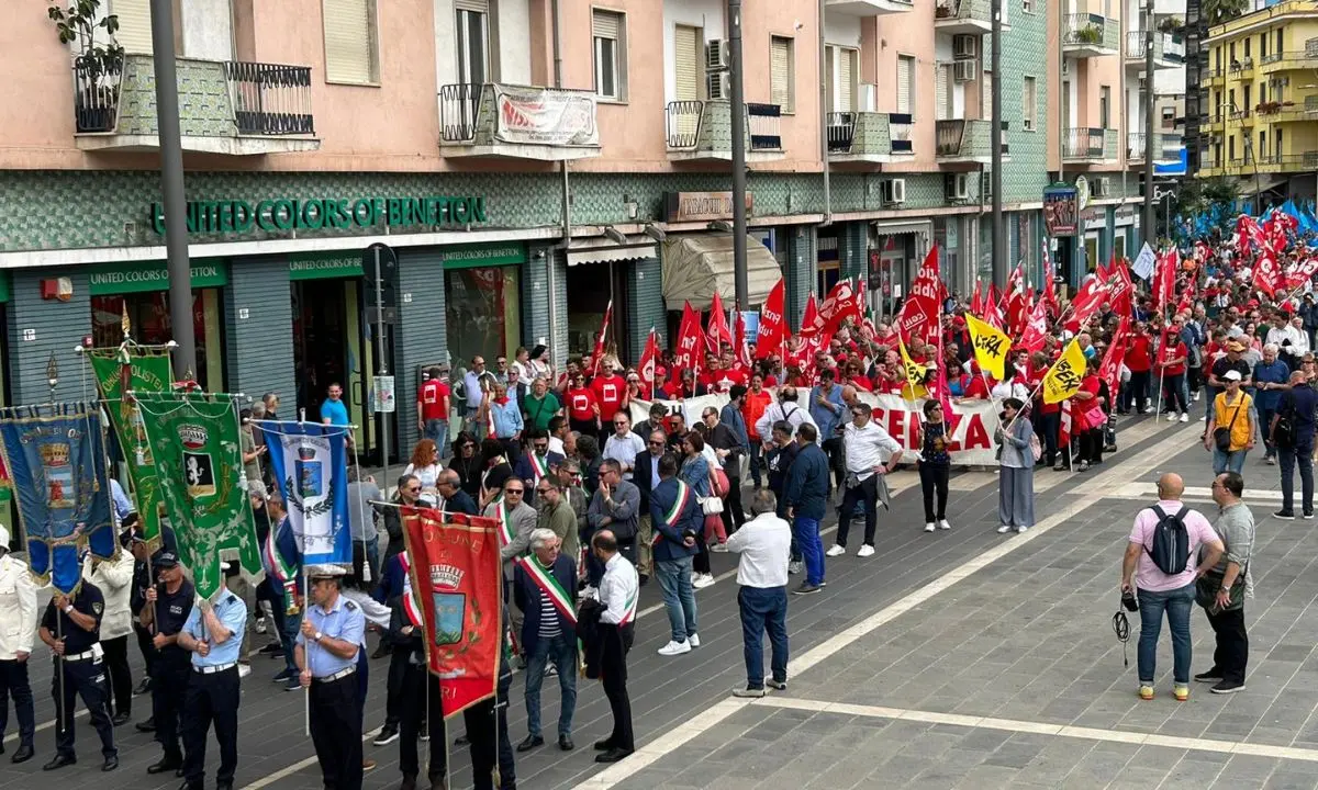 Cgil Cosenza, autunno caldo. Domani assemblee sulla 106 e nella sede di Alfagomma