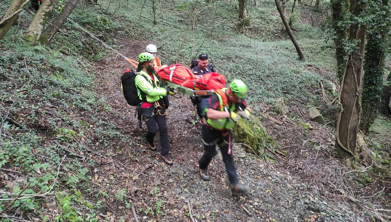 Salvata un'escursionista sul Pollino che tentava la risalita del fiume Argentino