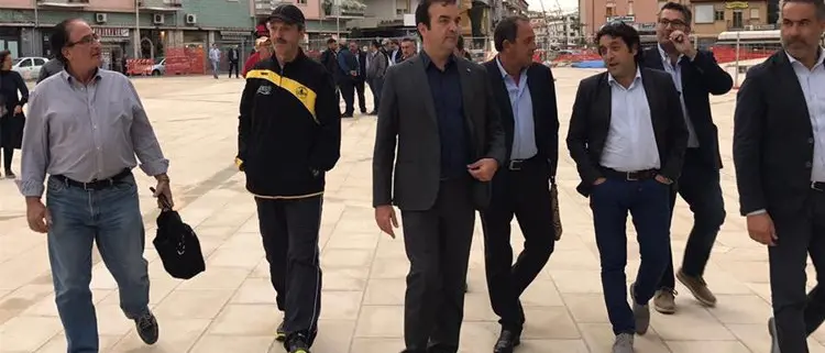 Aperta una parte di Piazza Bilotti. Occhiuto: «Lavoriamo per Cosenza»