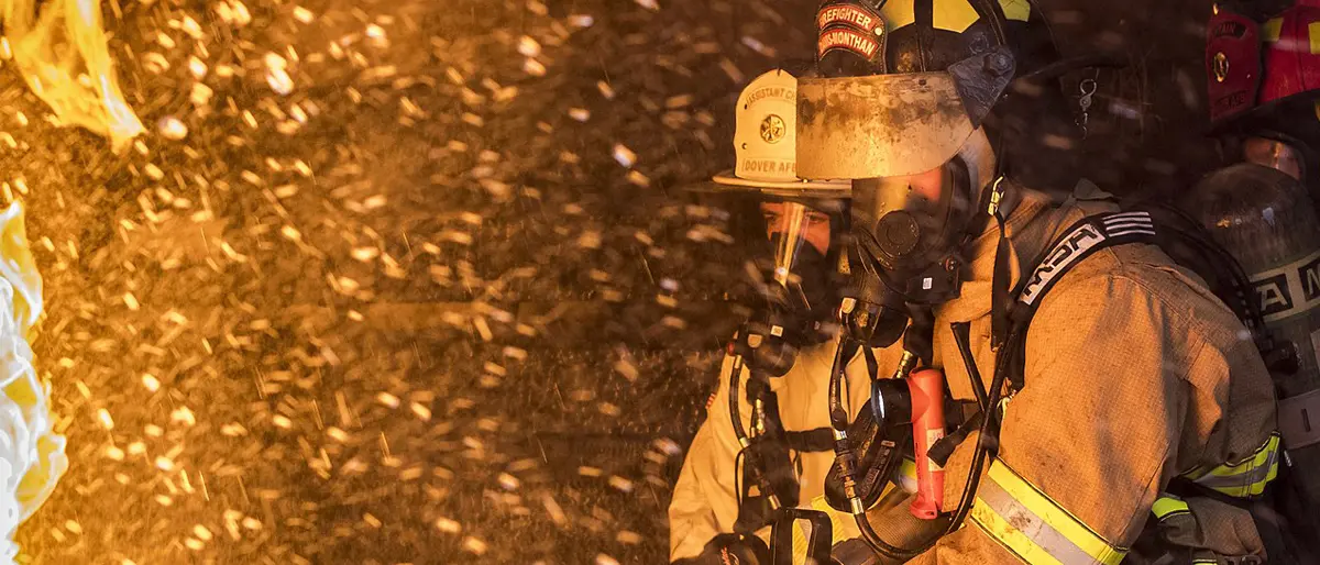 Incendio doloso al villaggio Sybaris: rinvenuti proiettili e una tanica di liquido infiammabile