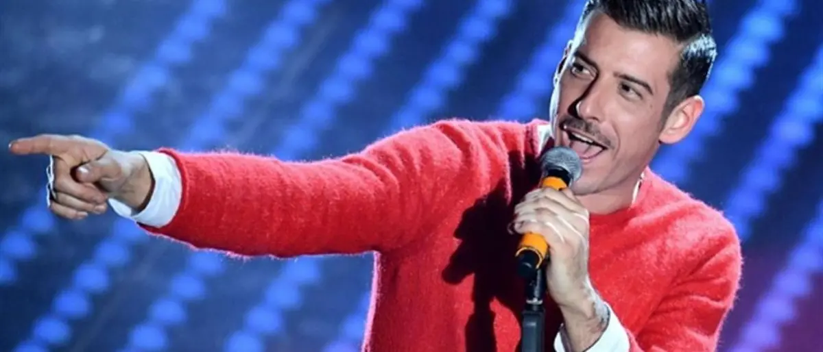 Ci vuole un fiore, il tour estivo di Francesco Gabbani fa tappa a Luzzi