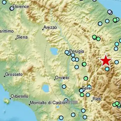 Tre terremoti di 5.4, 5.9 e 4.6 scuotono l'Italia centrale [VIDEO]