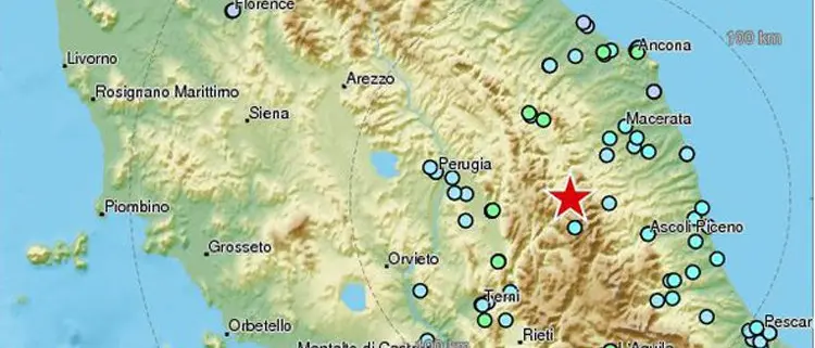Tre terremoti di 5.4, 5.9 e 4.6 scuotono l'Italia centrale [VIDEO]