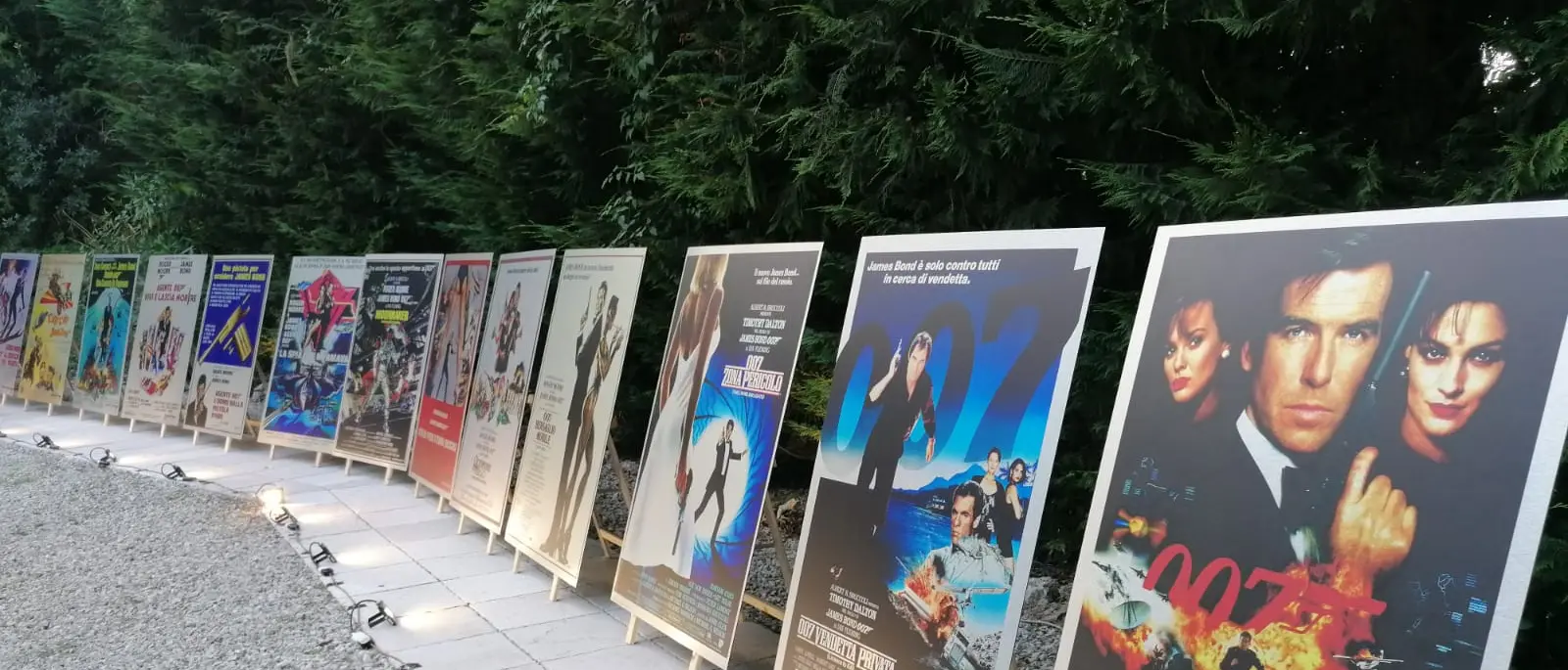 Carolei \"set cinematografico\" in memoria di \"Cubby\" Broccoli, il produttore di James Bond | FOTO