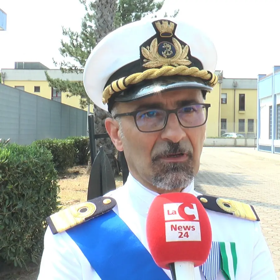 Solenne passaggio di comando marittimo a Corigliano-Rossano